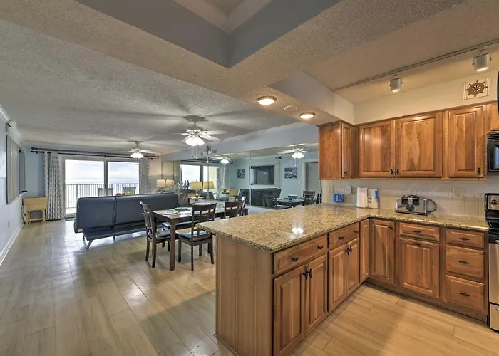 Pcb Condo With Community Perks And Beach Access